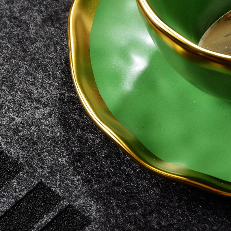 Europäisches Gold-Keramik-Kaffeeset – Elegantes Design 200ml