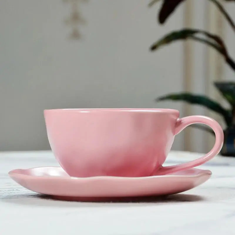 Europäisches Gold-Keramik-Kaffeeset – Elegantes Design 200ml