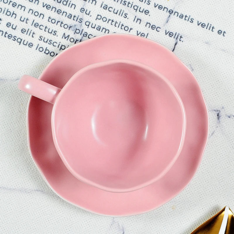 Europäisches Gold-Keramik-Kaffeeset – Elegantes Design 200ml