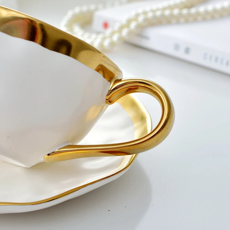 Europäisches Gold-Keramik-Kaffeeset – Elegantes Design 200ml