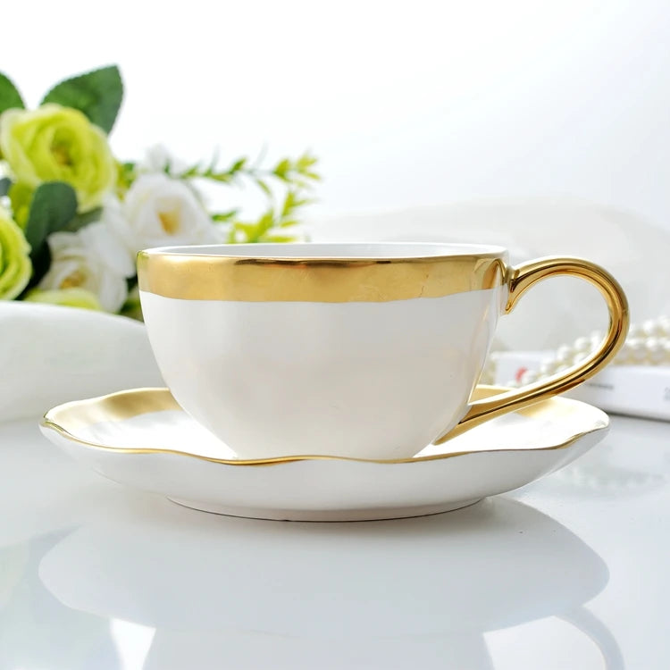 Europäisches Gold-Keramik-Kaffeeset – Elegantes Design 200ml