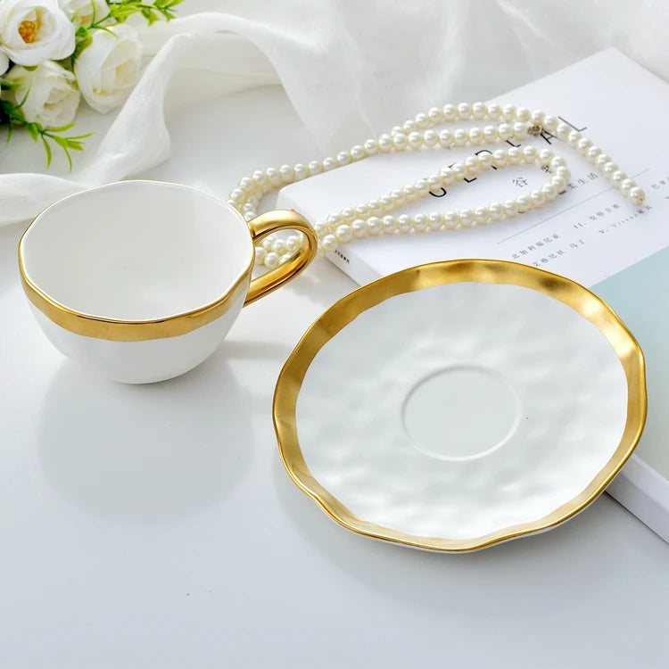 Europäisches Gold-Keramik-Kaffeeset – Elegantes Design 200ml