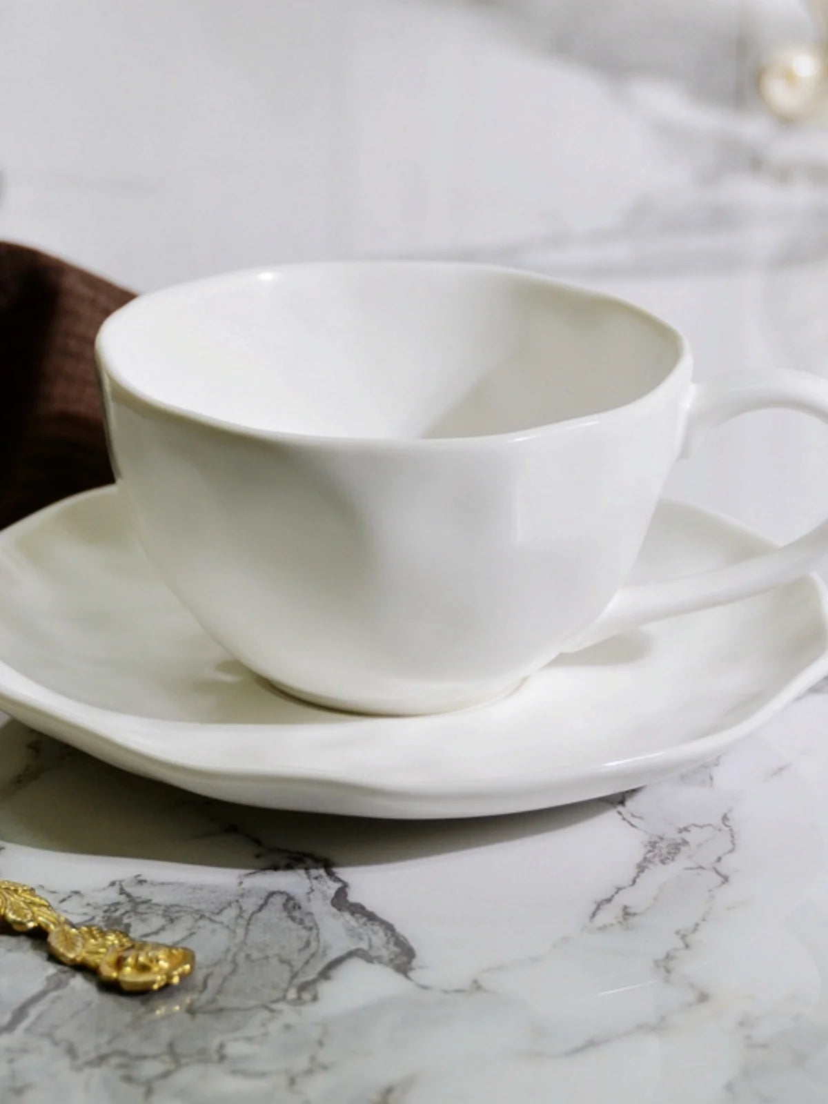 Europäisches Gold-Keramik-Kaffeeset – Elegantes Design 200ml