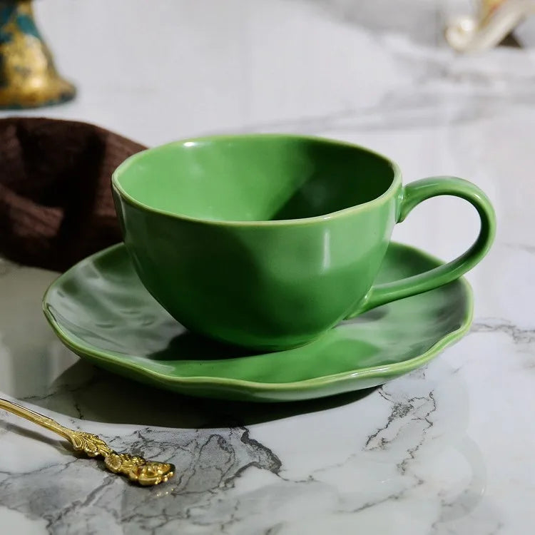 Europäisches Gold-Keramik-Kaffeeset – Elegantes Design 200ml