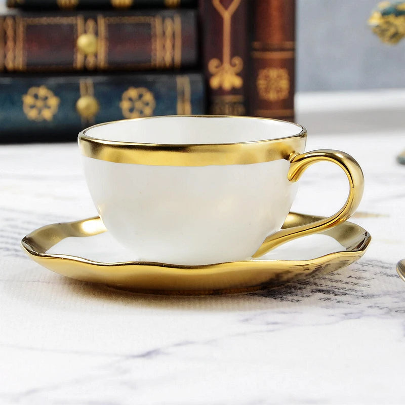 Europäisches Gold-Keramik-Kaffeeset – Elegantes Design 200ml