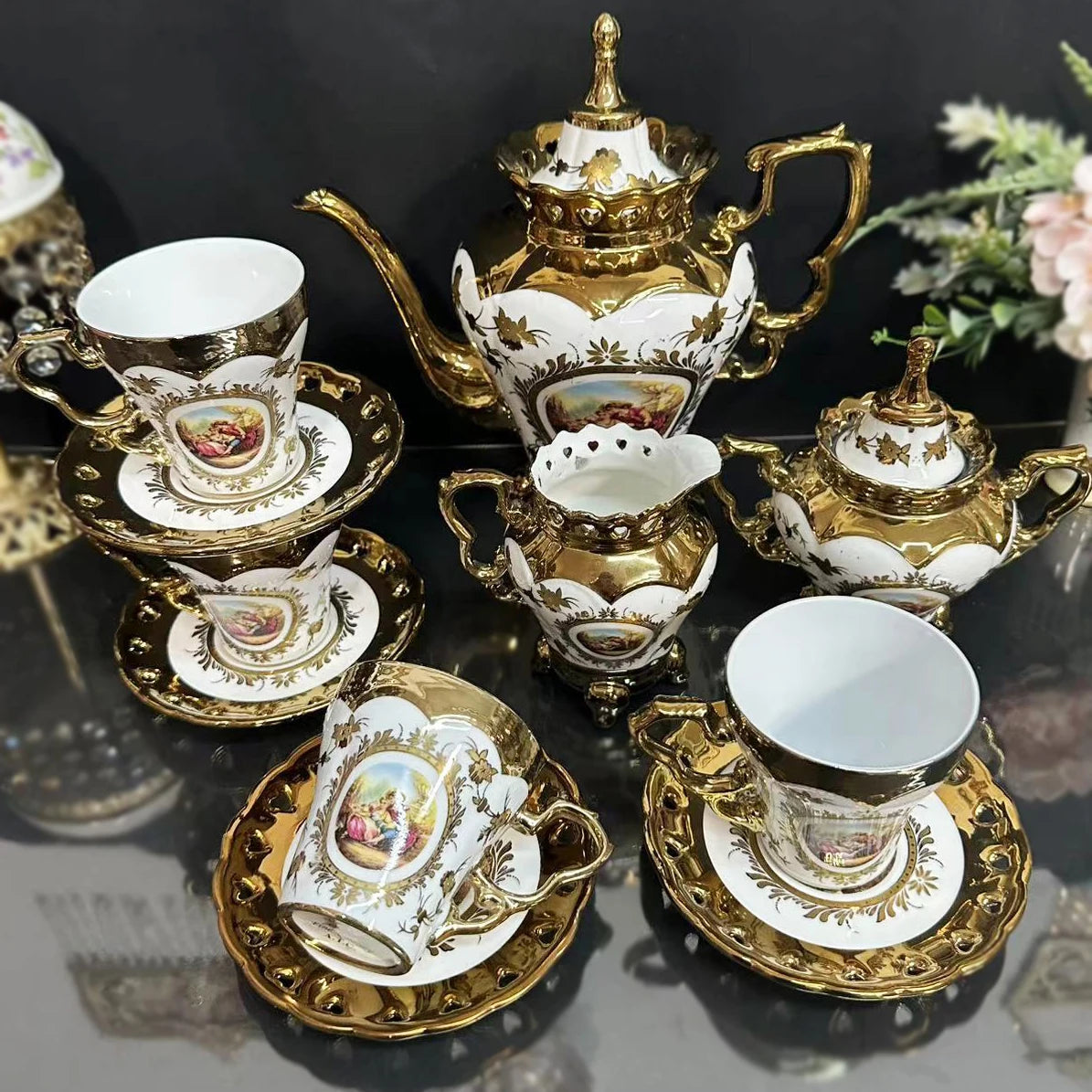 Europäisches Teeservice – Goldplattiertes Porzellan – Luxusdesign