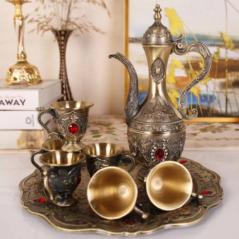 Europäisches Weinset – Vintage-Legierungsdesign – Wohnzimmer