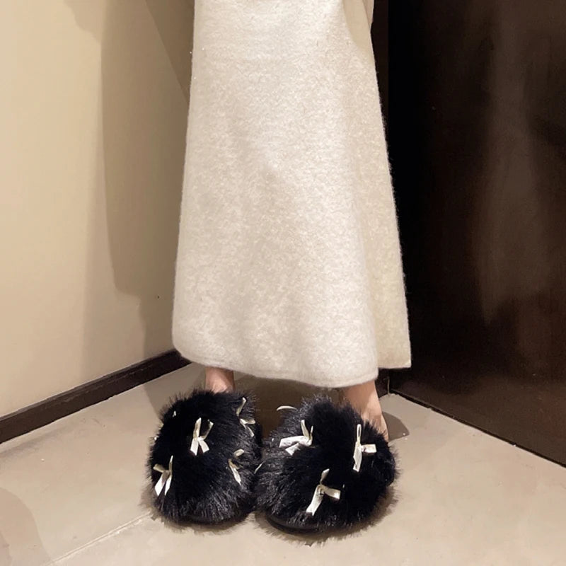 Flauschige Pelzhausschuhe – Komfort Zuhause