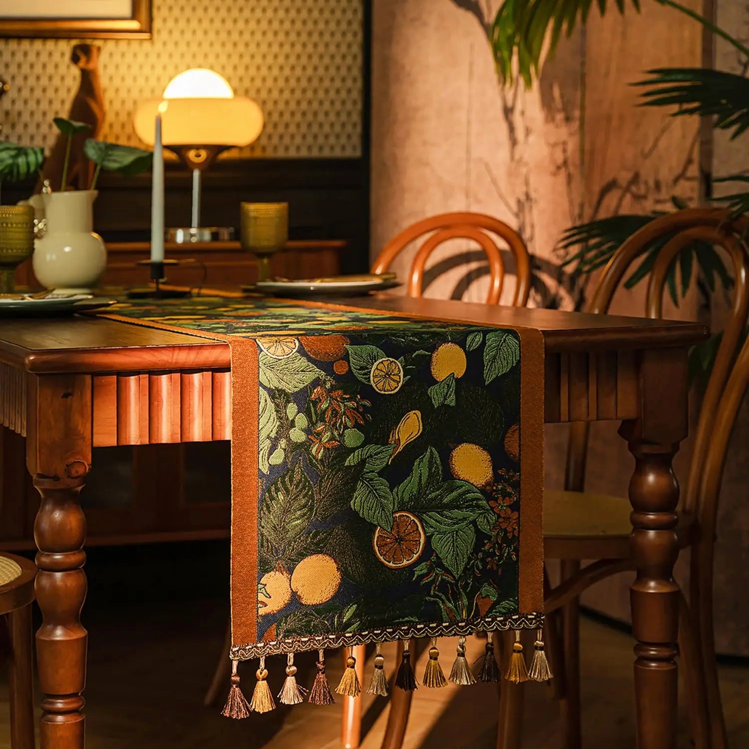 floraler Tischläufer aus Polyester-Leinen in bunter Farbe, Grösse: 35x180cm, mit elegantem Blumenmuster