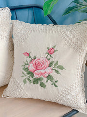 Florales Kissenbezug – Baumwollstickerei – 45x45cm