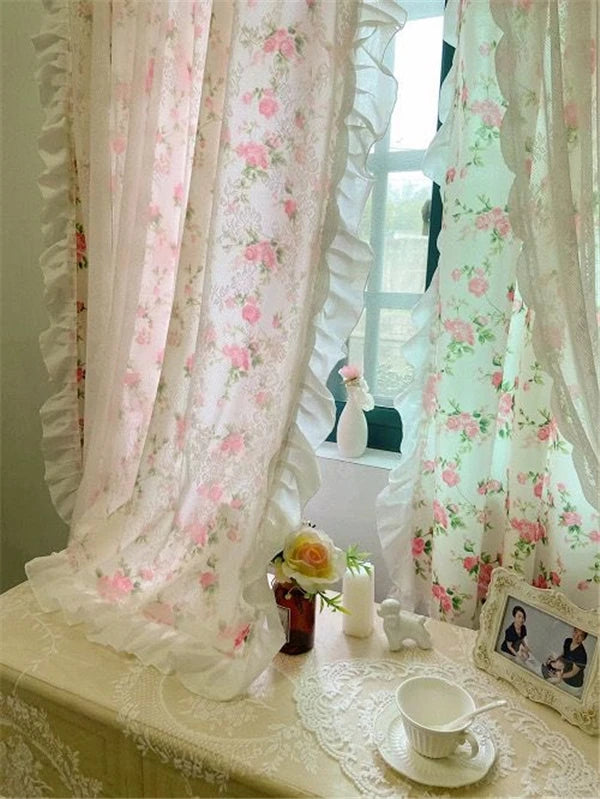 französische rosa Rüschengardine mit Blumenmuster für Erkerfenster