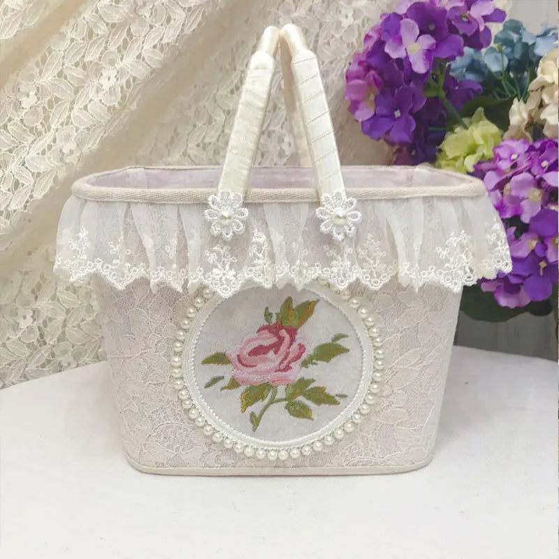 Französische Spitze Aufbewahrungsbox – Handgefertigtes Romantik Design