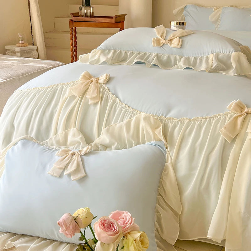 Französisches Bettwäscheset aus Mikrofaser bestickt in Blau, Grösse Queen 200x230 cm