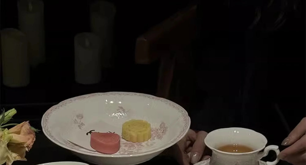 Französisches Keramiktablett – Elegante Esszimmerdeko