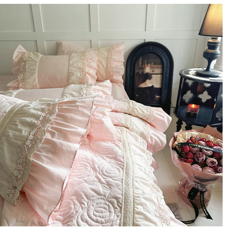 Gesteppte Bettdecke Set – Vintage Spitze Baumwolle – Verschiedene Grössen