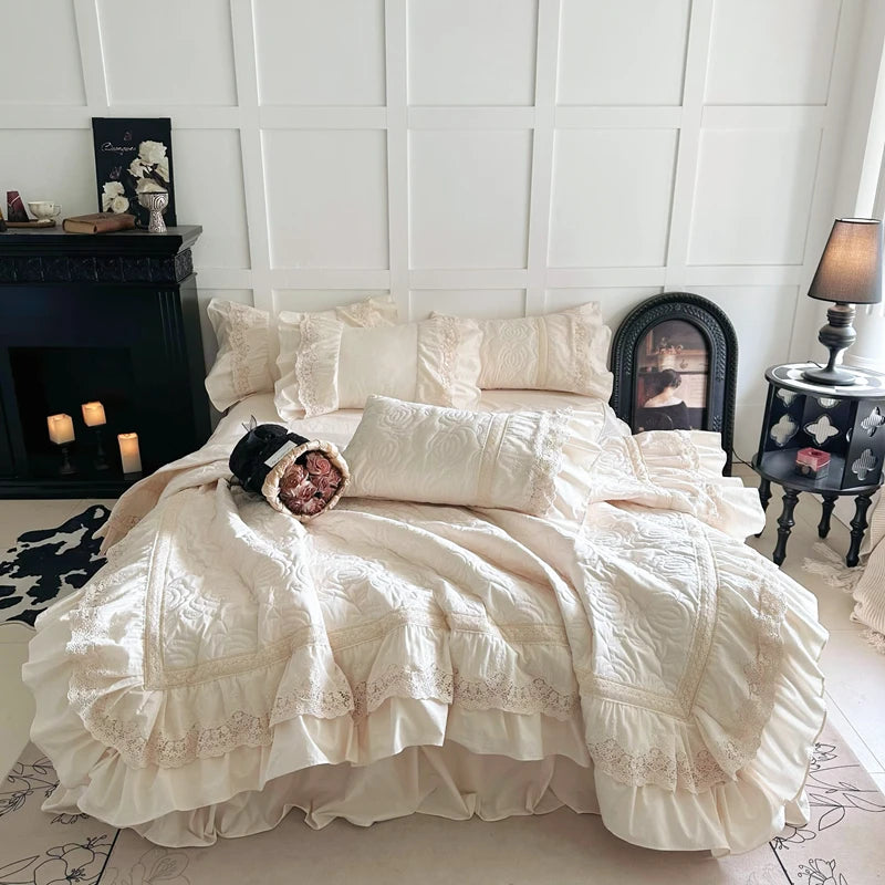 Gesteppte Bettdecke Set – Vintage Spitze Baumwolle – Verschiedene Grössen
