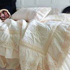Gesteppte Bettdecke Set – Vintage Spitze Baumwolle – Verschiedene Grössen