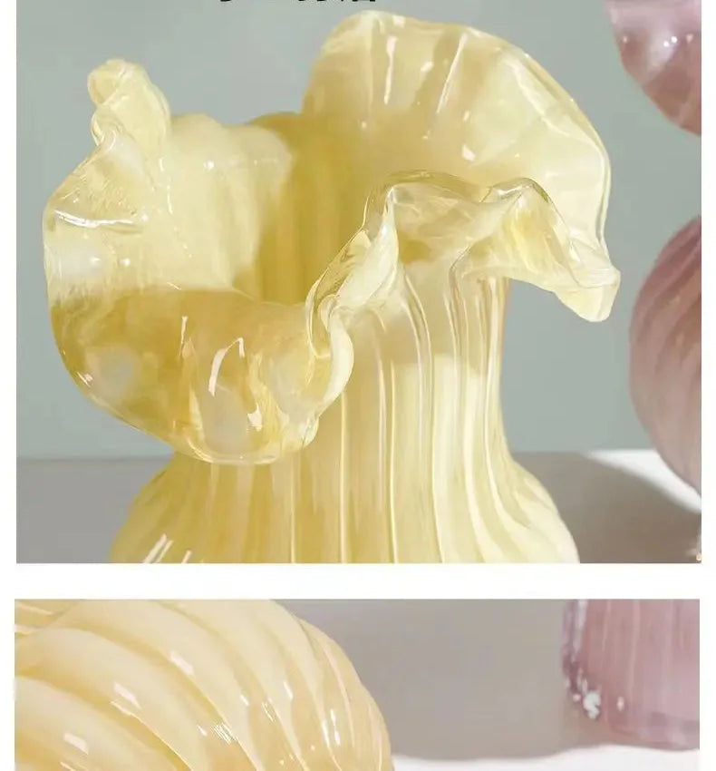 Glasvase – Faltenrock Stil – Tischornament