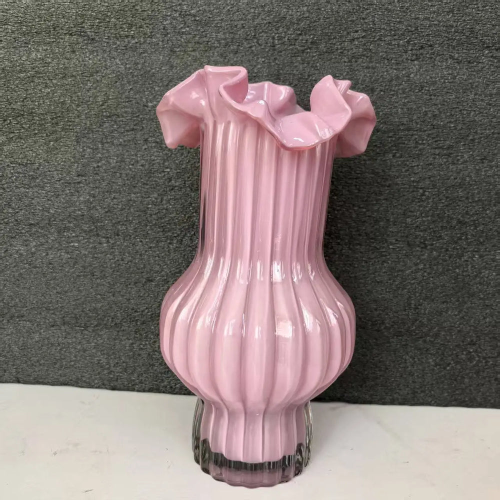 Glasvase – Faltenrock Stil – Tischornament