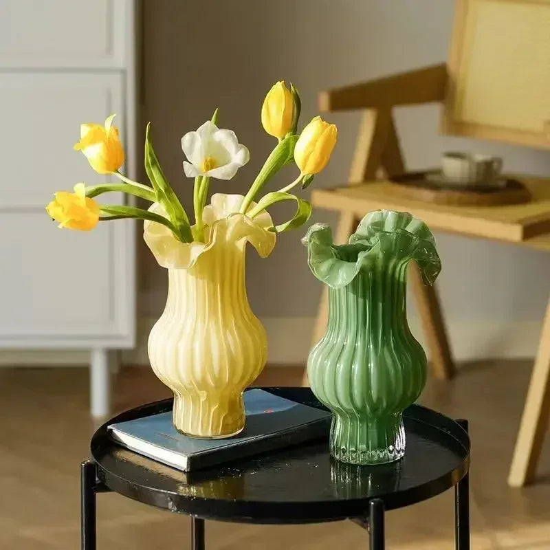 Glasvase – Faltenrock Stil – Tischornament