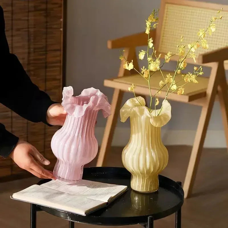 Glasvase – Faltenrock Stil – Tischornament