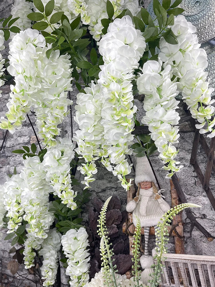 Glyzinienblüten – Seiden-Design – Innen-Dekor