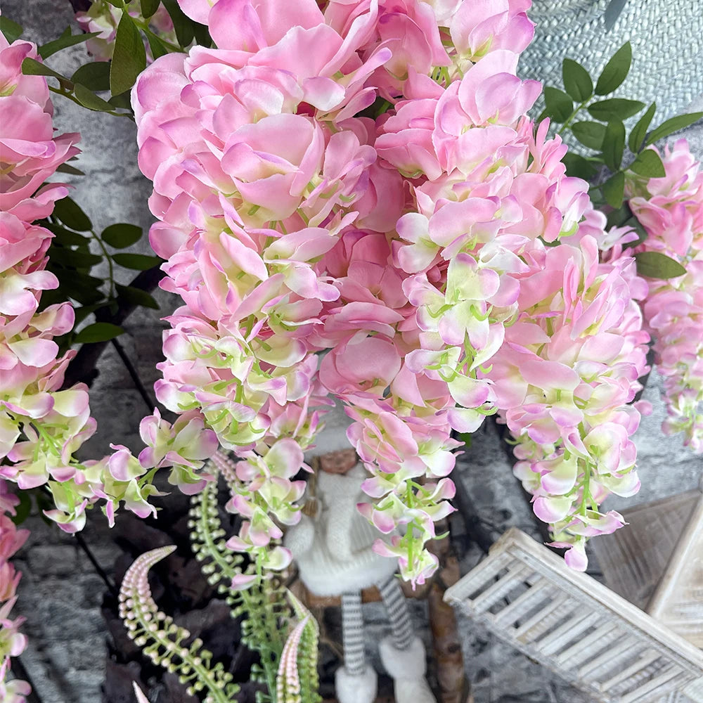 Glyzinienblüten – Seiden-Design – Innen-Dekor