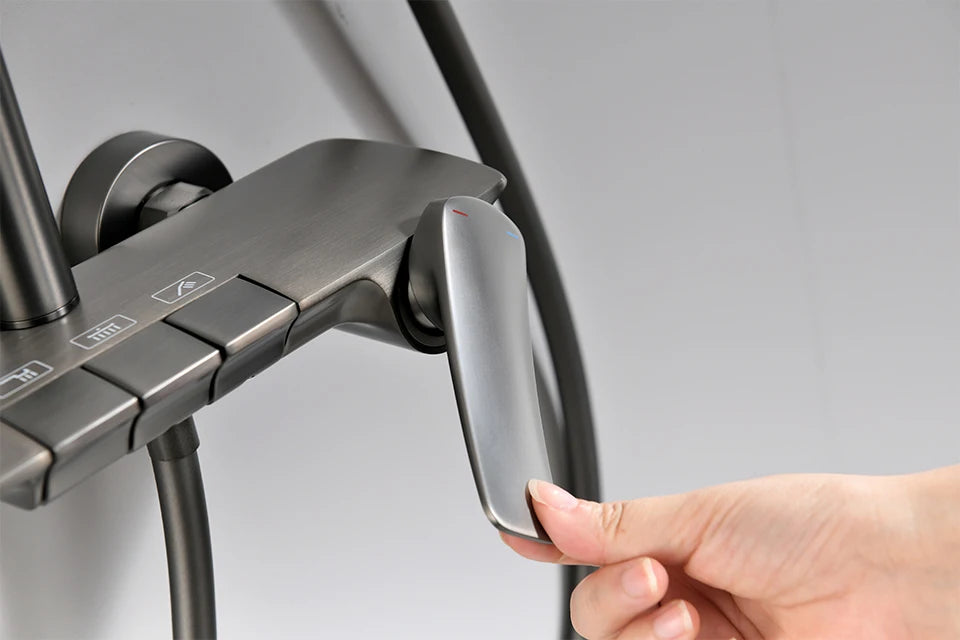 Gold-Duschsystem – Messing-Design – Höhenverstellbar