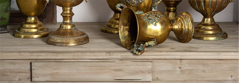 Goldene Eisen-Vase im Vintage-Stil, europäisches Design für Wohnzimmer