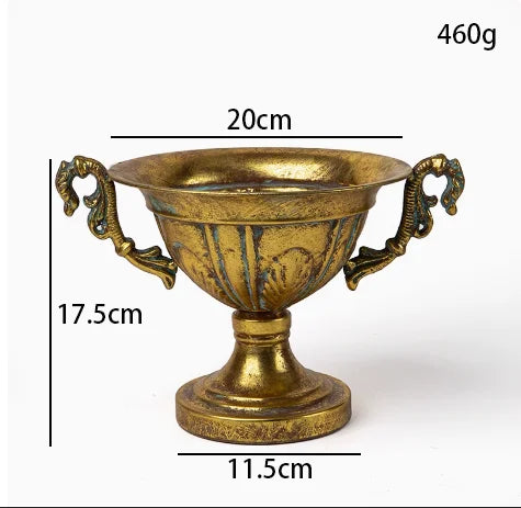 goldene Eisen-Vase im Vintage Stil für das Wohnzimmer Tischdeko