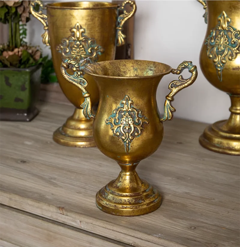 Goldene Eisen-Vase im Vintage-Stil für Wohnzimmer Tischdeko