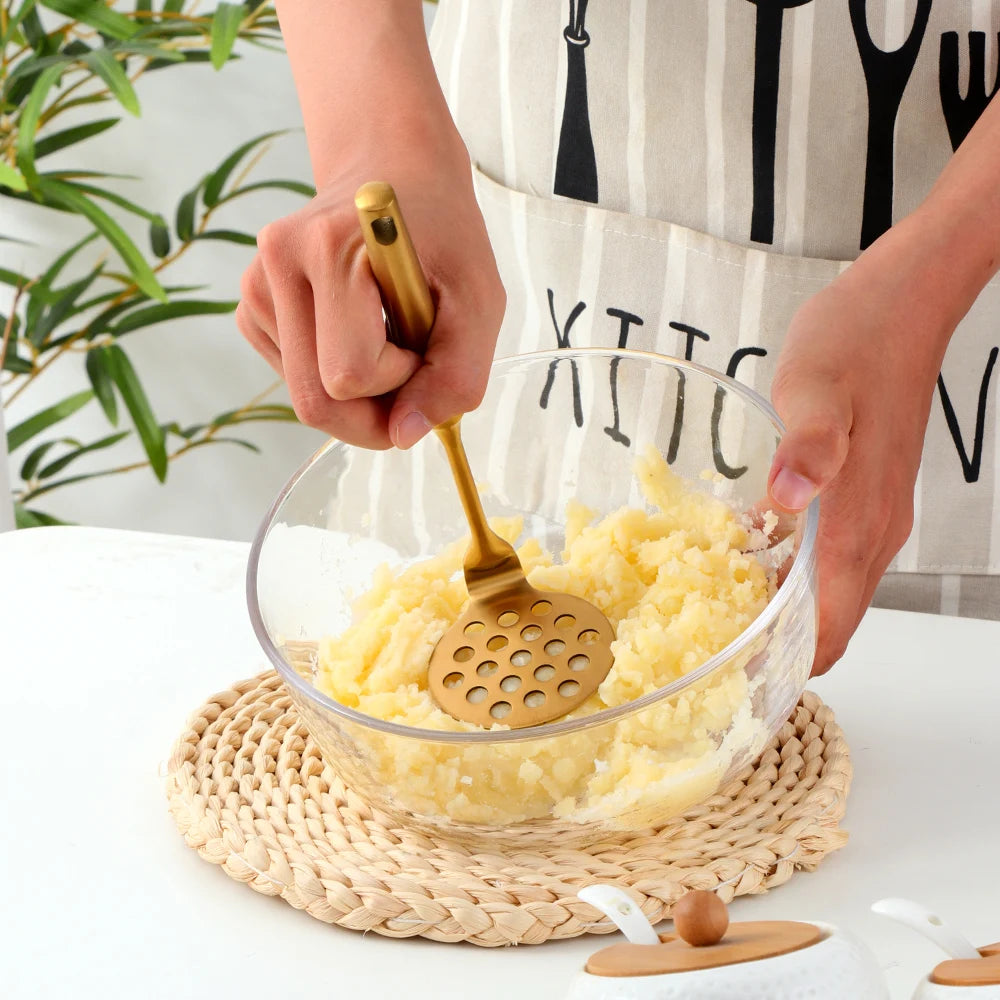 Goldene Küchenwerkzeuge – Edelstahl – Zuhause & Restaurant