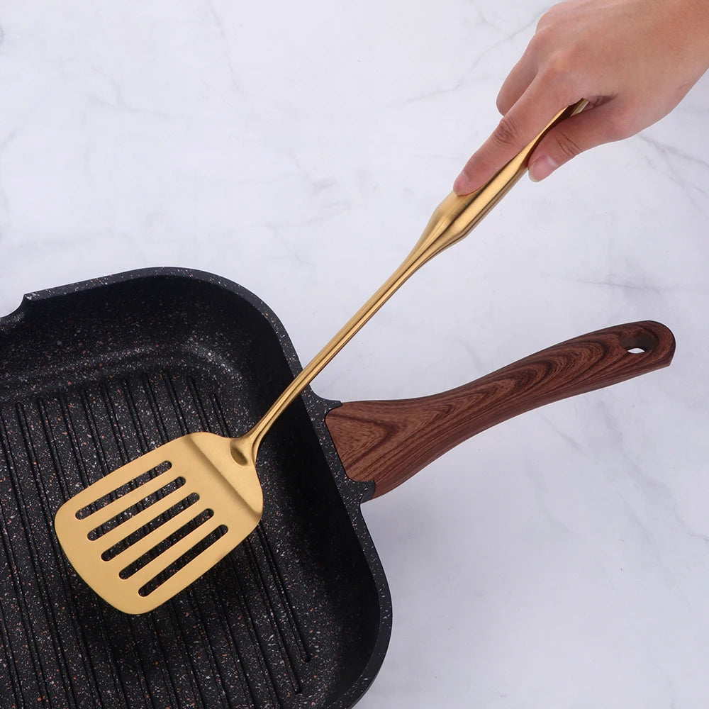 Goldene Küchenwerkzeuge – Edelstahl – Zuhause & Restaurant