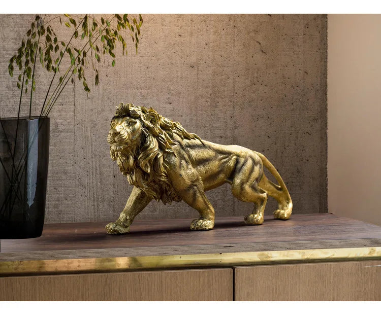 Goldener Löwen-König – Resin-Skulptur – 37CM Tischdeko