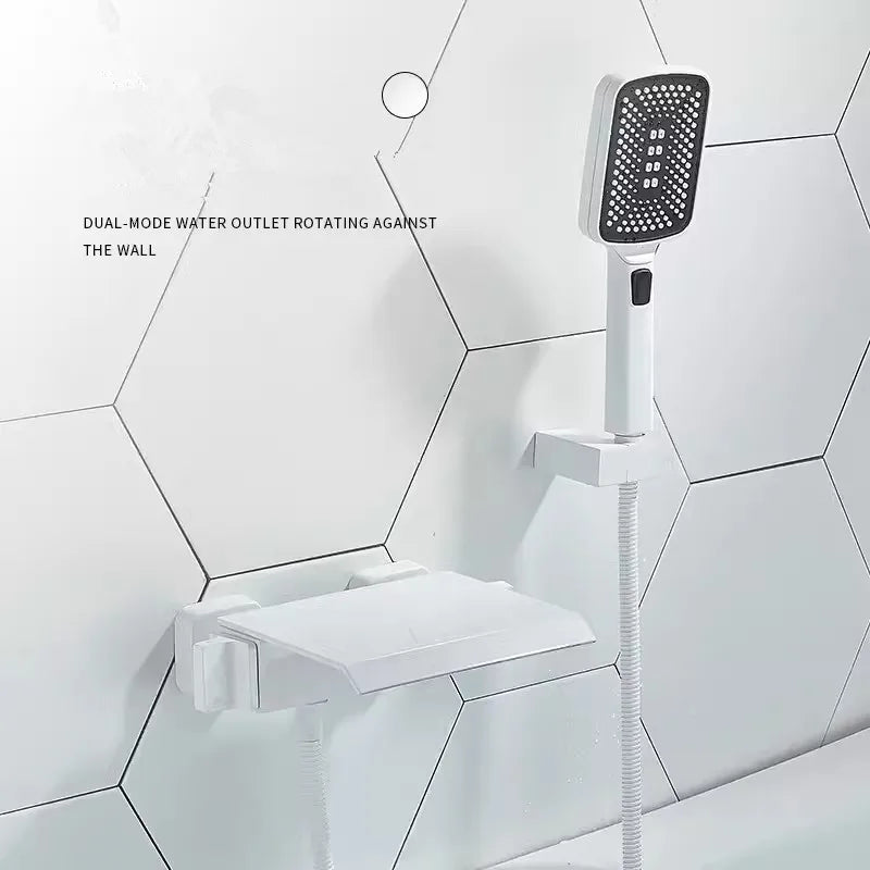 Goldenes Badezimmer-Set – Messing Wasserfall Wandmontage