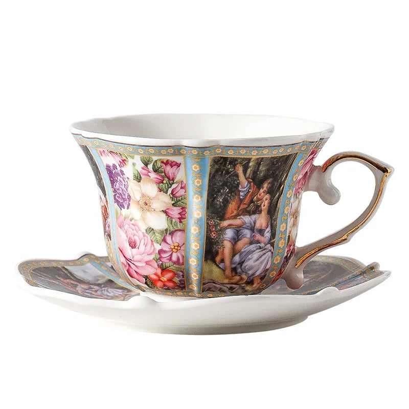 Goldgesäumte Porzellantasse – Western Stil mit Tablett