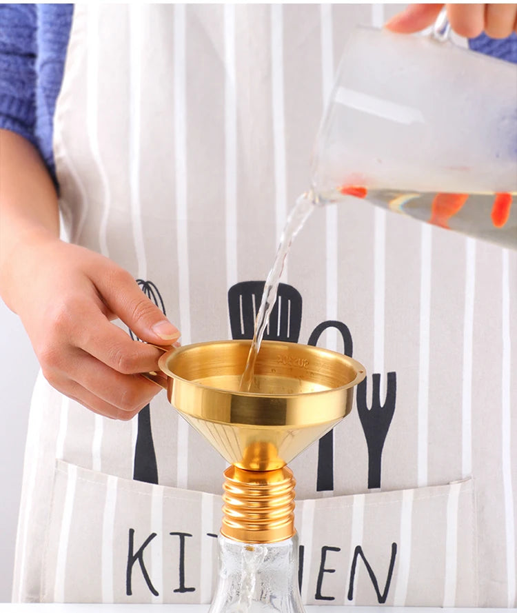 Edelstahltrichter – Gold Design – Abnehmbarer Filter