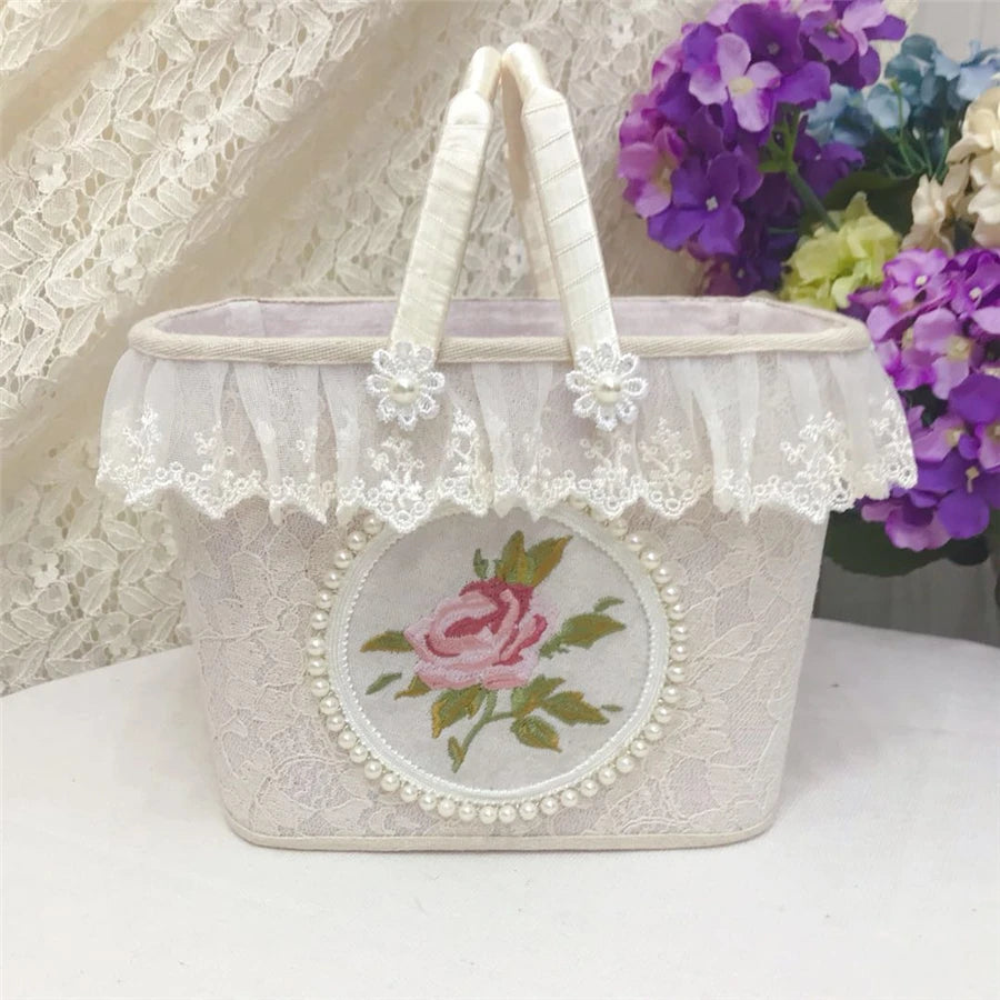 Französische Spitze Aufbewahrungsbox – Handgefertigtes Romantik Design