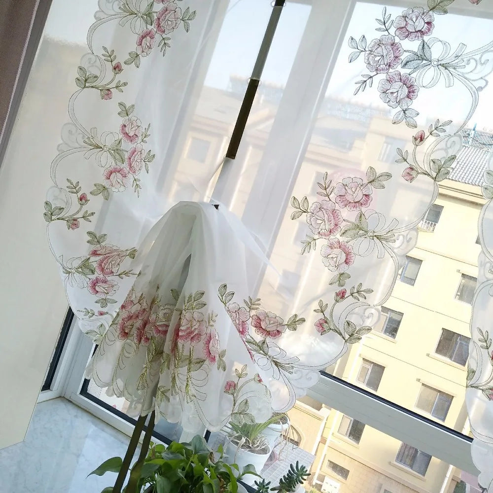 Römervorhang – Bestickte Blumen – Verschiedene Grössen