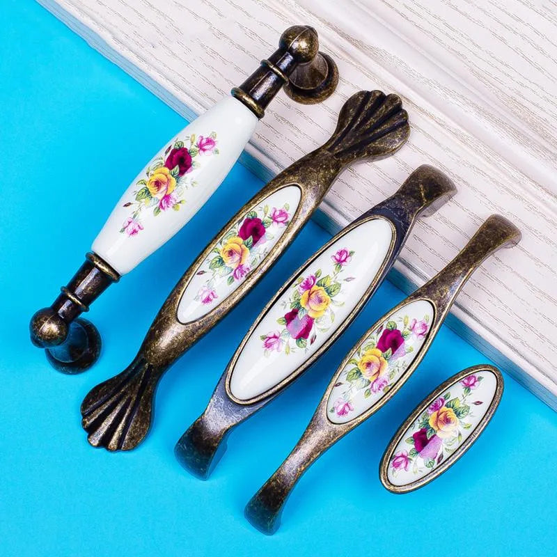 Vintage Möbelgriffe - Keramik & Zinklegierung - Antik Bronze