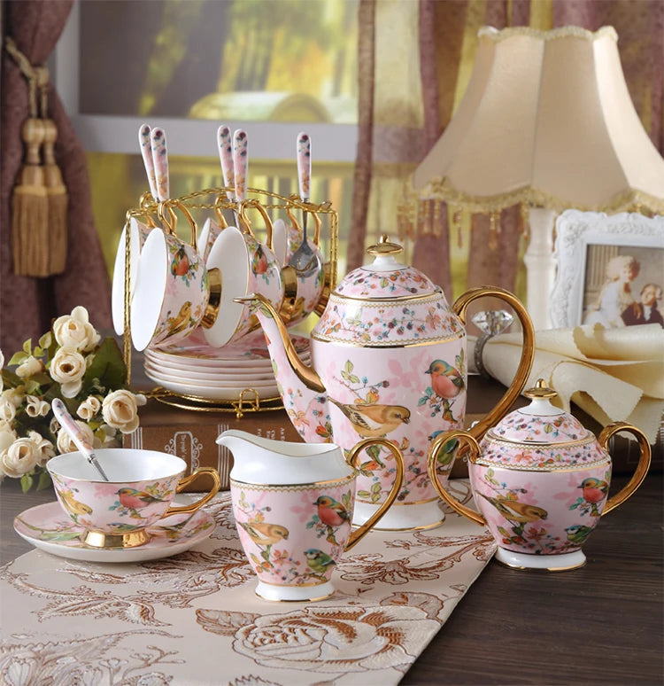 Pink Bird China Set – Elegantes Feinporzellan – Mehrteilig