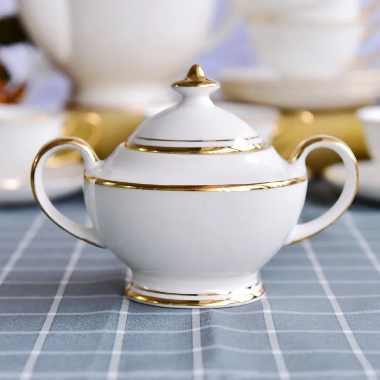 15-teiliges Bone China Kaffeeset – Elegantes Western-Design