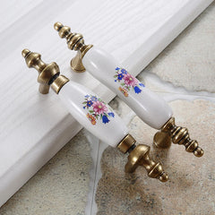 Keramik Möbelgriffe – Landhausstil – 96 mm