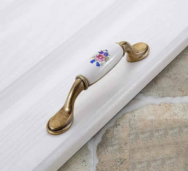 Keramik Möbelgriffe – Landhausstil – 96 mm