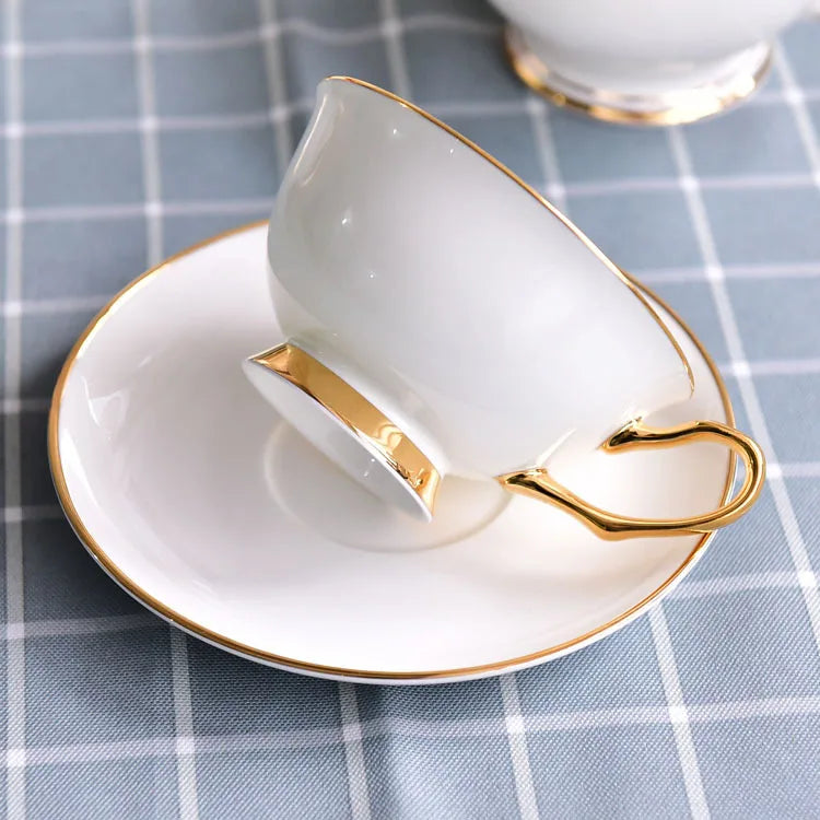 15-teiliges Bone China Kaffeeset – Elegantes Western-Design