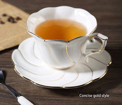 Kaffeeset aus Feinporzellan – Europäisches Design – 8+ Teile