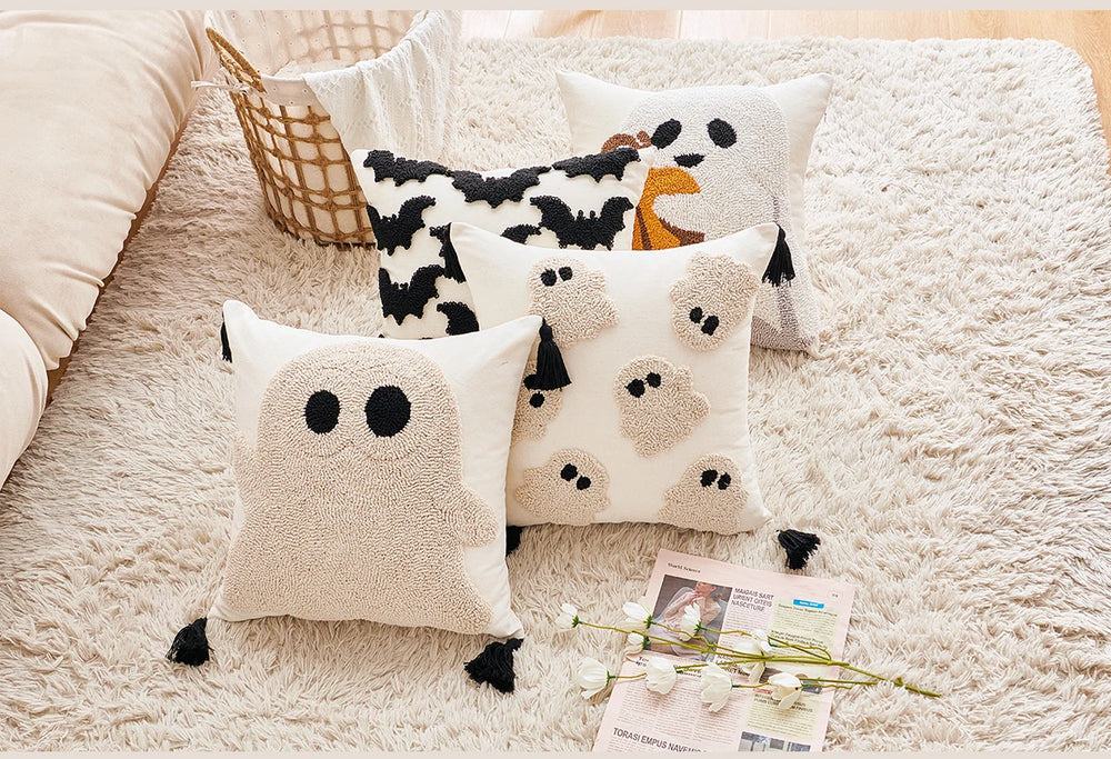 Halloween Kissenbezug – Besticktes Geisterdesign – 45x45cm