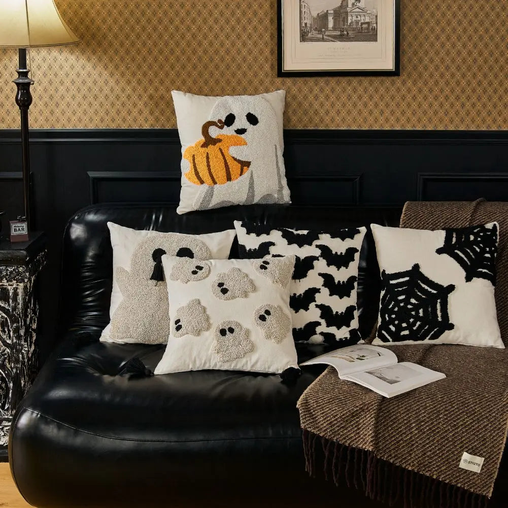 Halloween Kissenbezug – Besticktes Geisterdesign – 45x45cm