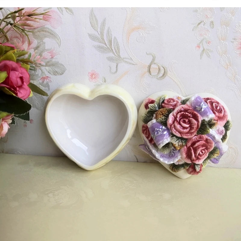 Handbemalte Keramiktasse – Europäischer Stil – 270ml