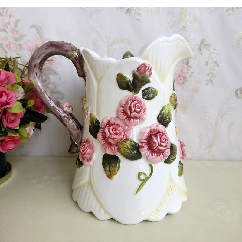 Handbemalte Keramiktasse – Europäischer Stil – 270ml